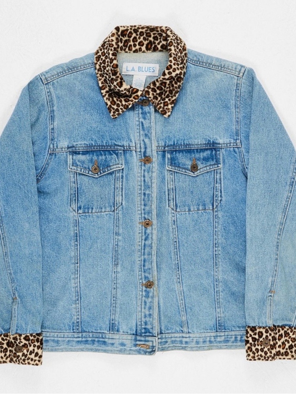 Denim Jacket with Leopard Collar & Cuffs. ~*~*Y2K Lizzie McGuire vibes!*~*~